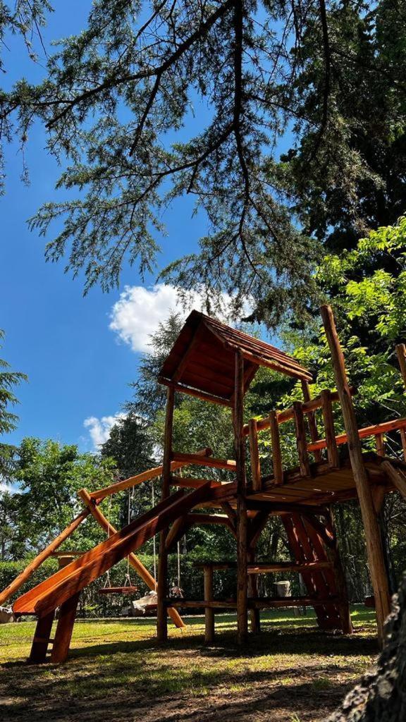 Ezeiza Quinta Cedro Azul 10 Min Del Aeropuerto Villa Eksteriør billede